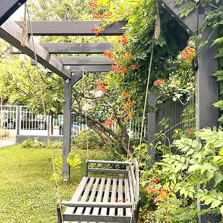 Elite Residence - Modern 2Br - Sleeps 6 - Free Parking Temeşvar